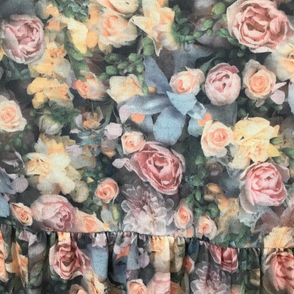 Floral peplum top - Picture 3 of 4